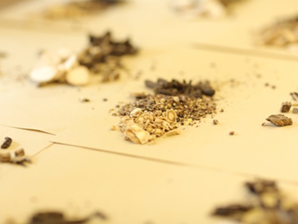 33种禁用农药不得检出!中药质量安全监管从药材源头开始